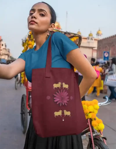 Totebag Pichwai Cows Maroon CVR